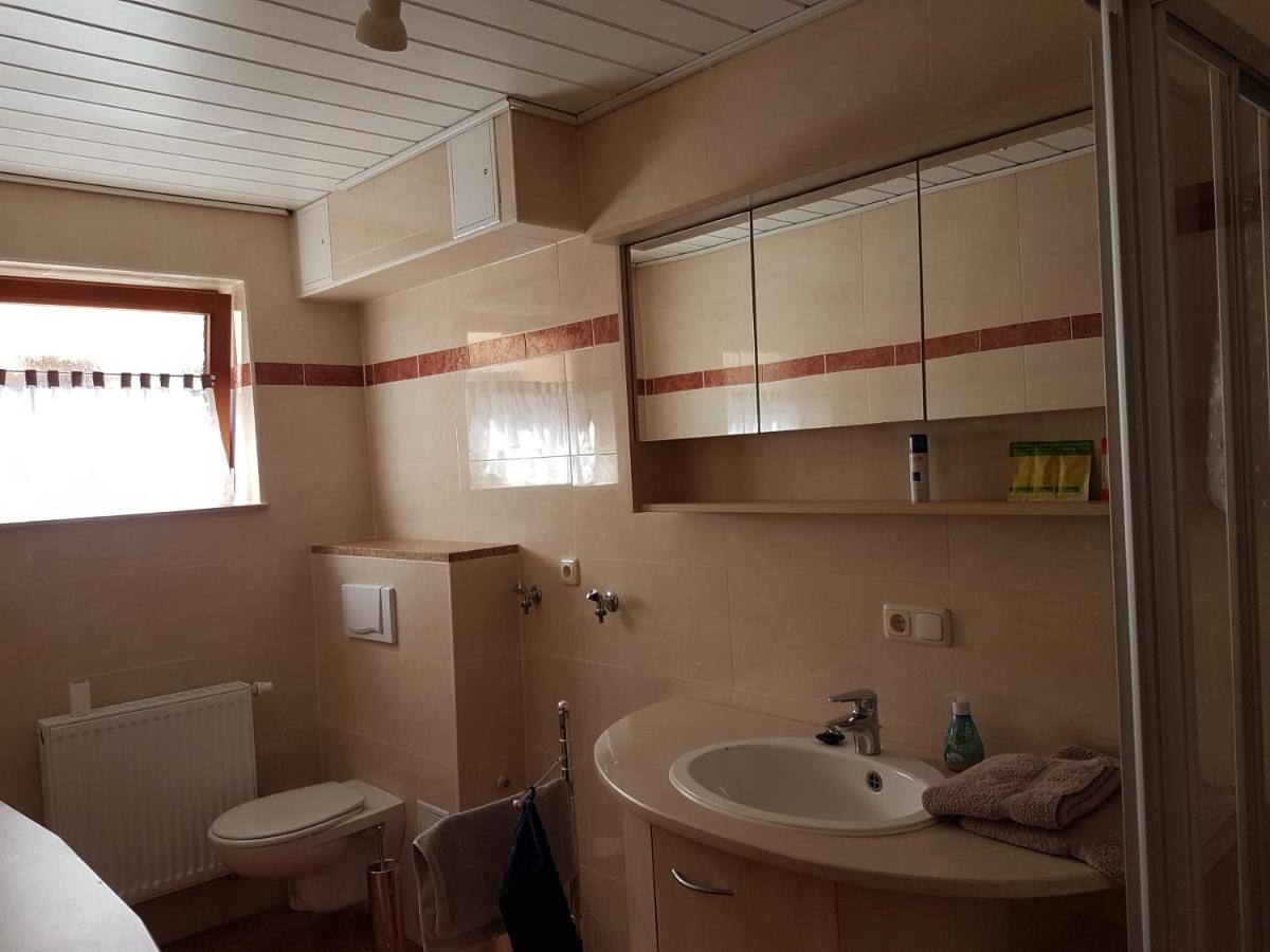 Kleine Ferienwohnung Schortestrasse Ilmenau Buitenkant foto
